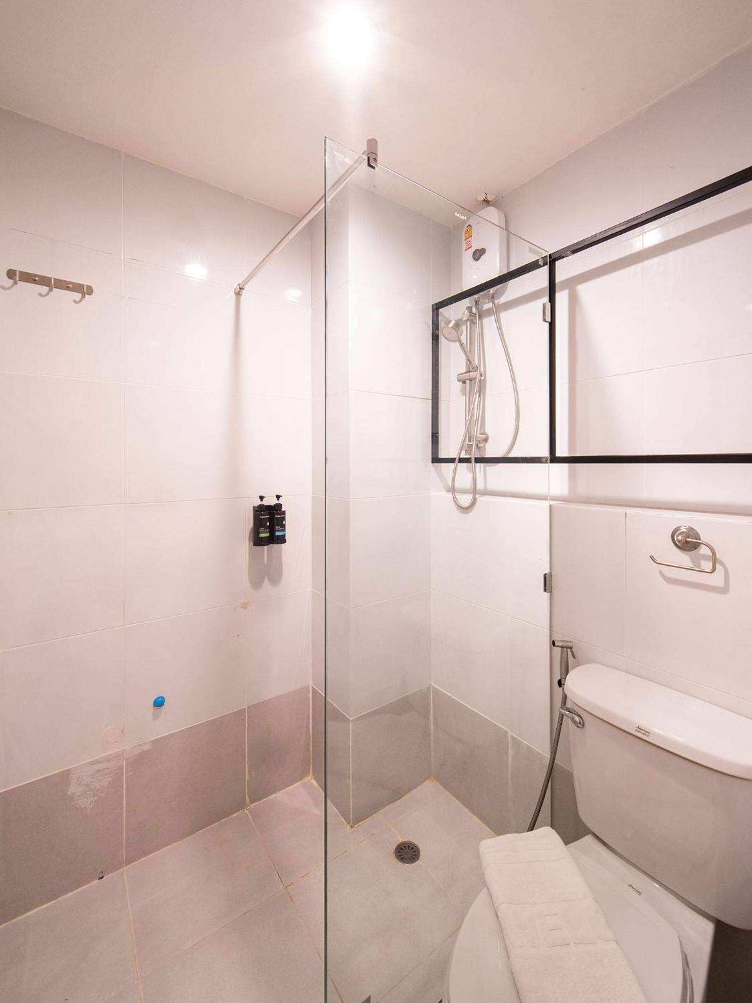 Crystal Resort Korat Nakhonratchasima Zewnętrze zdjęcie