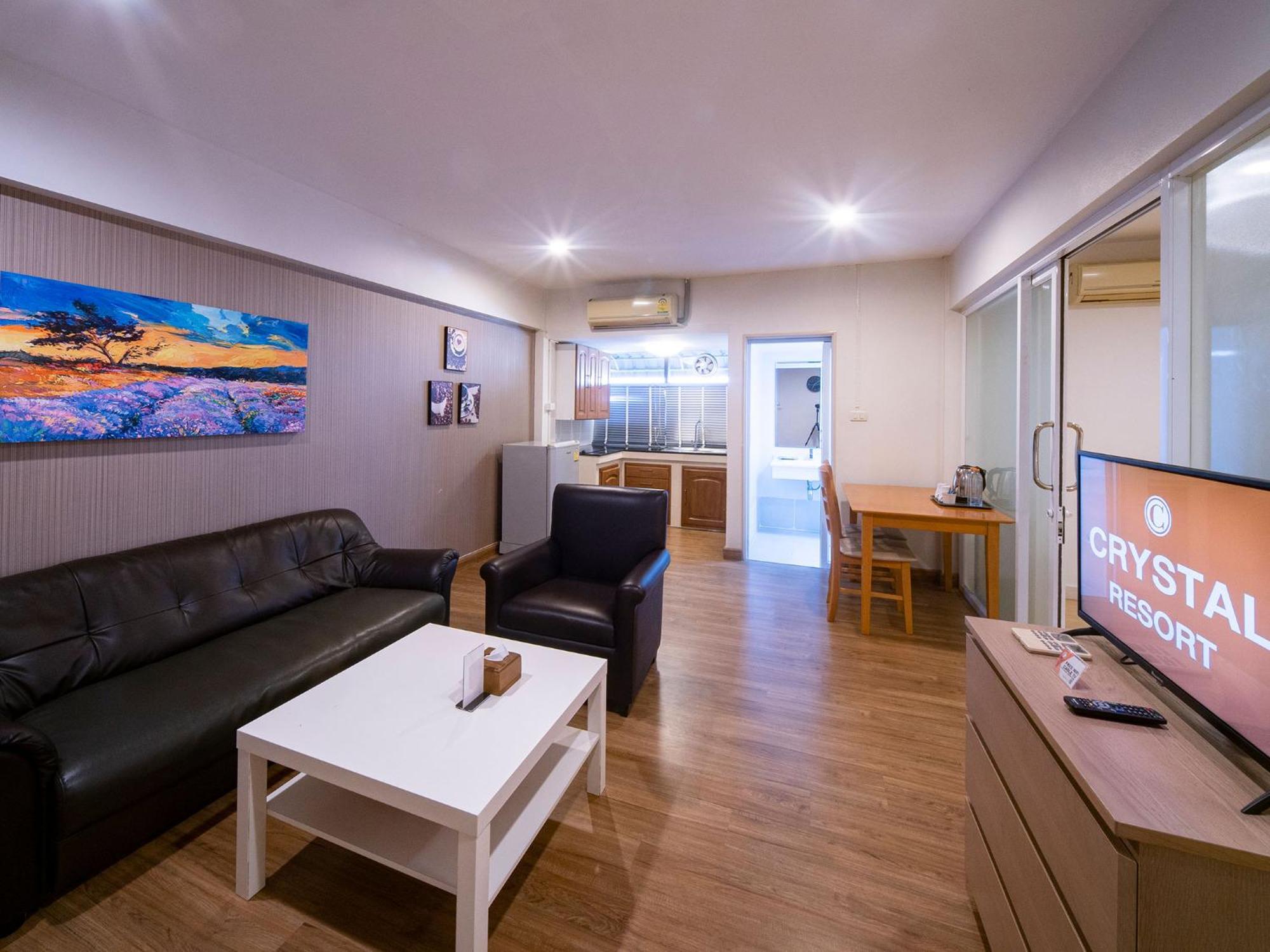 Crystal Resort Korat Nakhonratchasima Zewnętrze zdjęcie