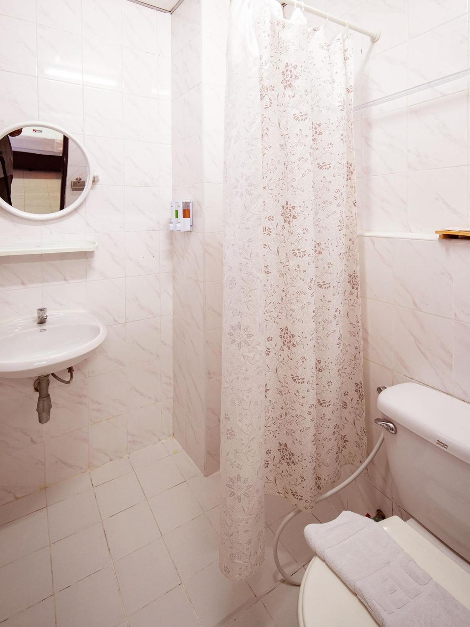 Crystal Resort Korat Nakhonratchasima Zewnętrze zdjęcie